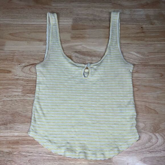 FREE - Me to We Essentials, Striped Baby Yellow Beachy Tank Crop Top - Picture 2 of 11